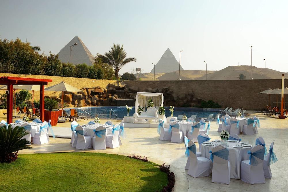 Le Meridien Pyramids Hotel & Spa Giza Ngoại thất bức ảnh